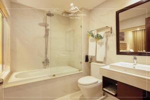 Deluxe giường đôi Hướng phố (Deluxe Double City View)