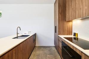 Architectural Brilliance - Sandy Bay