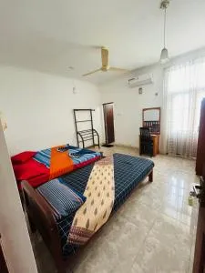 Solid Hotel - 拉维尼亚山