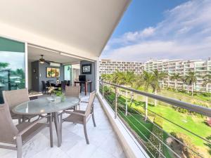 ARIA Residence Beachfront luxury New vallarta