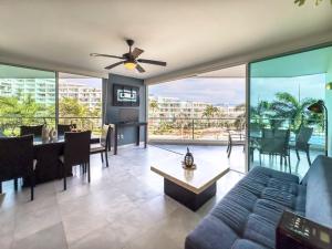 ARIA Residence Beachfront luxury New vallarta