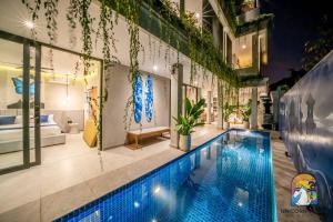 SOHO Blue by Unicorn Villas Bali