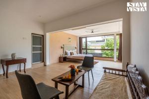 StayVista at Bela Mansion 8 BHK - Pet Freindly Villa