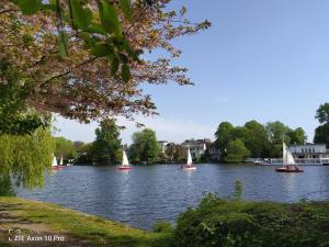 Alsternähe 2 Minuten Fussweg
