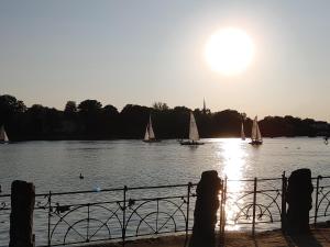 Alsternähe 2 Minuten Fussweg