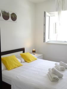 4pax Apartment ON THE BEACH with garden, sea view, terrace & parking - Ap A1