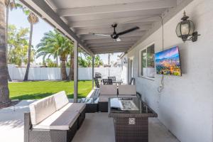 4BD Kierland & Scottsdale Quarters Pool & Palms