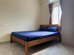 Cozy Room 1Bhk with Lift 402