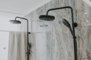 BLACK AMBER BOUTIQUE HOTEL