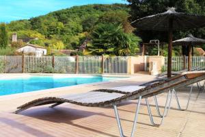 Maisons de vacances Gites La Palombiere La Gardelle : photos des chambres