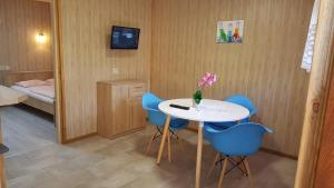 Zielony Zakątek Chłapowo domki i pokoje