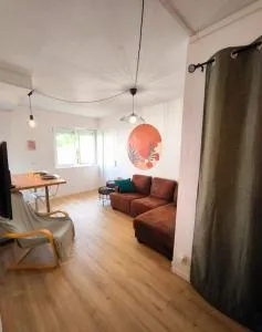 Konk-Kerne, magnifique T2 proche tramway - La Haie