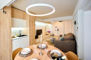 Nova Seaview Apartment in Infinity Beach Resort - parking