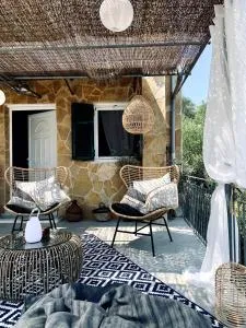 Villa Aspros - traditionell, ruhig und strandnah - Scheria