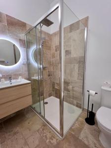 Hotels Hotel Majestic : Studio avec Terrasse