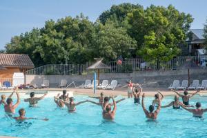 Campings Camping La Chapouliere : photos des chambres
