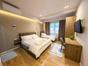 Villa with Garden and Veranda