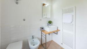 VILLA A CASA DI GIOVANNI 12, Emma Villas