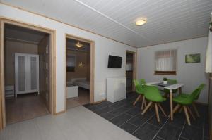 Zielony Zakątek Chłapowo domki i pokoje