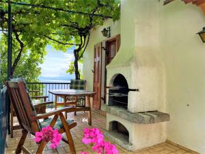Mount Kalathi Seaview Retreat
