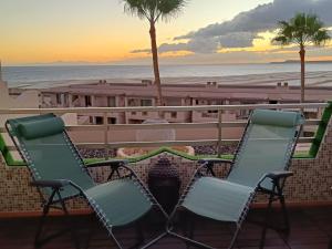 100 Steps to the Sand.