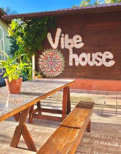Vibe House Hostel