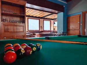 Hotels La Bicyclette Chambre Privee , Le Refuge Du Phoenix : photos des chambres