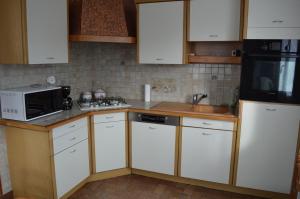 Maisons de vacances Le Dortoir, maison familiale - jardin - 5km mer : photos des chambres