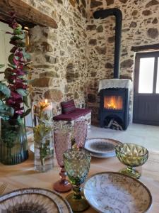 Mesavlia Traditional Stone House