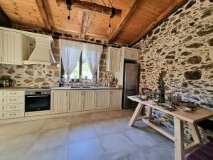 Mesavlia Traditional Stone House