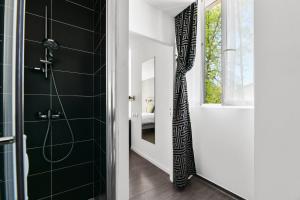Hotels Logis Hotel & Restaurant La Villa Bleue : photos des chambres