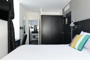Hotels Logis Hotel & Restaurant La Villa Bleue : photos des chambres