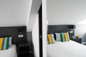 Hotels Logis Hotel & Restaurant La Villa Bleue : photos des chambres