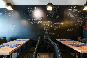 Hotels Logis Hotel & Restaurant La Villa Bleue : photos des chambres