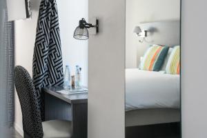 Hotels Logis Hotel & Restaurant La Villa Bleue : photos des chambres