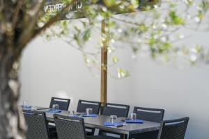 Hotels Logis Hotel & Restaurant La Villa Bleue : photos des chambres