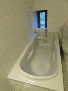 Hotels Rod & Seve : Chambre Quadruple avec Salle de Bains Privative