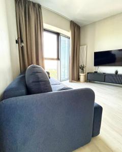 17th floor Sunrise Hanza Tower