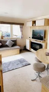 Lakeside East 16 - Haggerston Castle - Beal