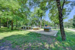 Campings Camping La Chapouliere : photos des chambres