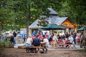 Campings Huttopia Lac de Sille : photos des chambres
