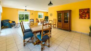 Maisons de vacances Grande et belle maison a 5 minutes de la mer : photos des chambres