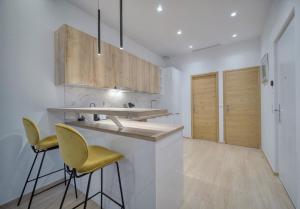 TOP renovated 1 bedroom near Palais 2P1 by RIVAEVENT