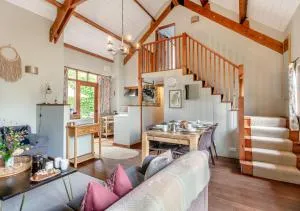 The Cider Barn - East Forde Farm - Cadeleigh