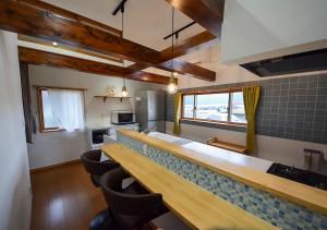 渚泊 RENAClDO 浜や