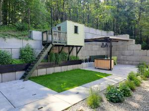 Dom nad Jeziorem Bory Tucholskie Pomost Łódka