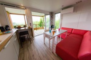 Campings Camping La Chapouliere : photos des chambres