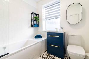 Central Sheffield Stay Work Trips & City Breaks