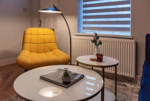 Stylish, sleeps 3, Sheffield city centre, parking