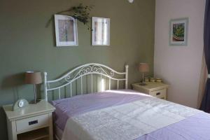 Maisons de vacances Bastide de l-Escalette, charmante Bastide pour 6 personnes avec piscine : photos des chambres